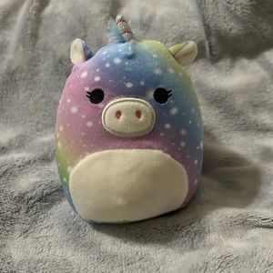 Prim the Unicorn Easter Edition 2022 5 Inch Squishmalow